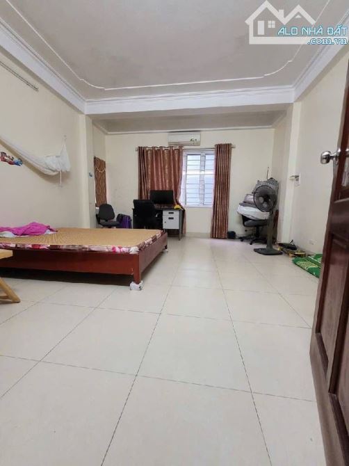 Bán căn nhà hào nam tt đống đa lô góc hai thoáng nhà đẹp ở ngay