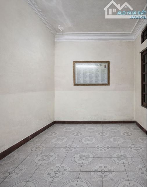 LA THÀNH TO -GIẢNG VÕ - BA ĐÌNH-MT 6M-NGÕ THÔNG-GẦN CHỢ THÀNH CÔNG-GIÁ ĐẦU TƯ-10.8 TỶ