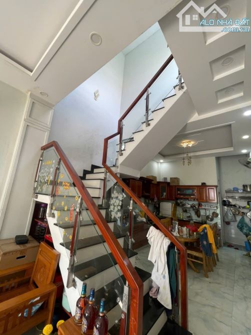 MUA Ở VIP – XE HƠI NGỦ TRONG NHÀ – HUỲNH THỊ HAI Q12 CHỈ 4.5 TỶ! - 3