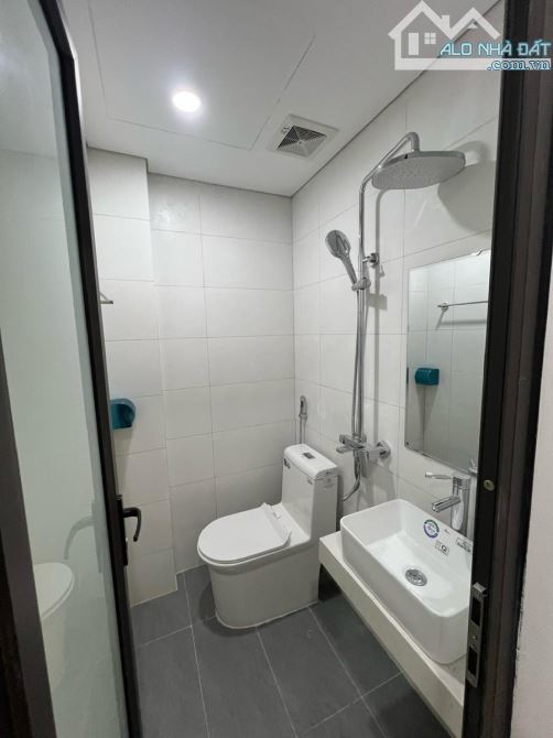 CHỈ 1.78 TỶ CÓ CĂN HỘ CHUNG CƯ PHỐ ĐÔNG TÁC MỚI ĐẸP Ở LUÔN, FULL NỘI THẤT,THANG MÁY