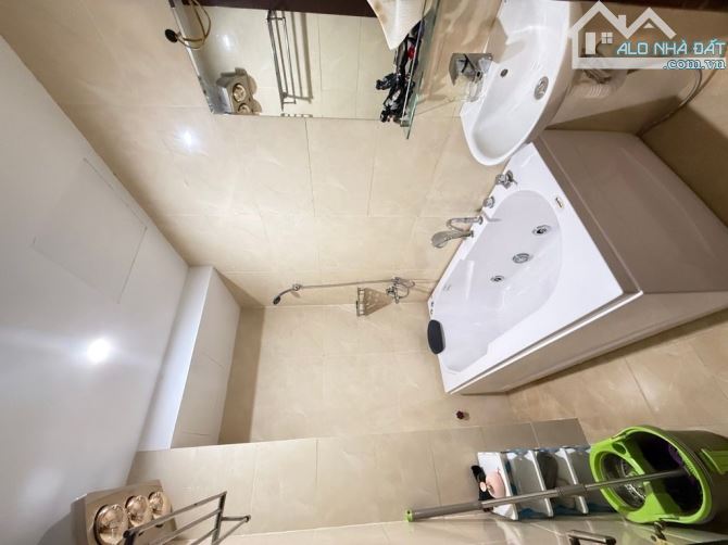 Bán Nhà Kim Đồng - Giáp Bát 61M-4 Tầng, Ô Tô 2 mặt thoáng 15.48 Tỷ(TL)