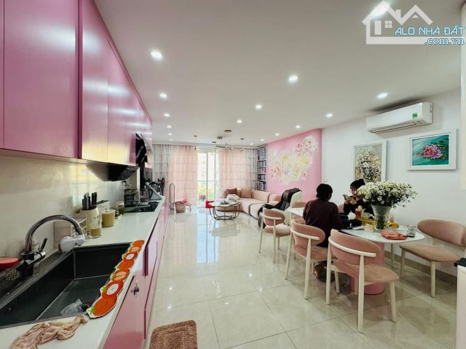 Bán nhà phân lô, 2 thoáng trước sau vĩnh viễn, 2 oto tránh, kinh doanh tốt, nhiều tiện ích