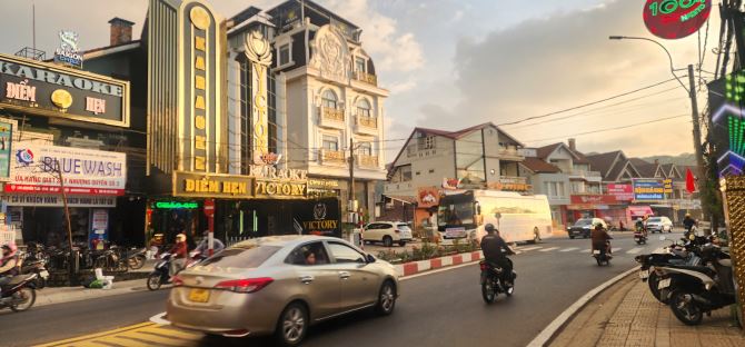 CHO THUÊ CĂN GÓC 3 MẶT TIỀN CHÍNH CÁCH HỒ XUÂN HƯƠNG ĐÀ LẠT 450M - 6