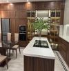 Bán nhà mặt phố Nguyễn Chánh: DT 114M2, MT 6M, 5Tầng, KD sầm uất, Gía 75 Tỷ
