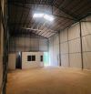 Kho tiêu chuẩn cao ráo 400m2 25tr trung tâm Xã Nhơn Đức