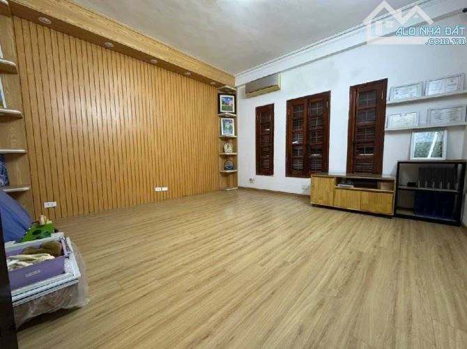 BÁN NHÀ - PHÂN LÔ - VÕNG THỊ - TÂY HỒ - 60.1/74 M - 5 TẦNG - MẶT TIỀN 6.2 M - 28.9 TỶ -