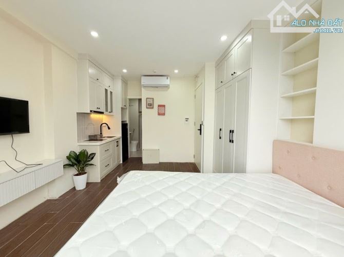 BÁN TOÀ NHÀ CCMN HOÀNG HOA THÁM BA ĐÌNH 80 M 7 TẦNG 17 PHÒNG KHÉP KÍN FULL NỘI THẤT