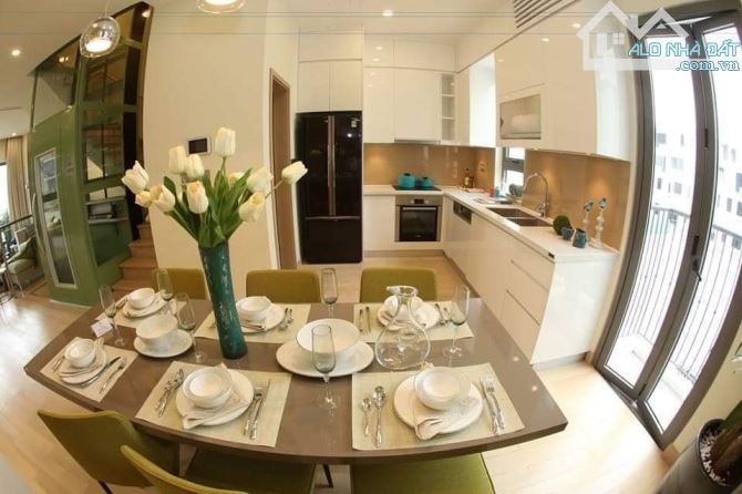 Bán nhà riêng mặt phố Trương Công Giai, 35m2, vỉa hè 5m, kinh doanh, 19,5 tỷ