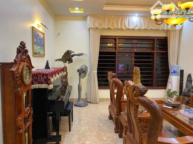 PHÂN LÔ HOÀNG QUỐC VIỆT QH PHỐ MỚI 2 THOÁNG OTO TRÁNH VỈA HÈ CÂY XANH 85m MT 4.5m 30.8 Tỷ