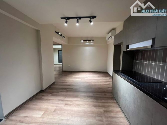 TẬP THỂ KIM MÃ 2PN- PHÒNG NÀO CŨNG SÁNG THOÁNG- NỘI THẤT ĐẦY ĐỦ- Ở NGAY