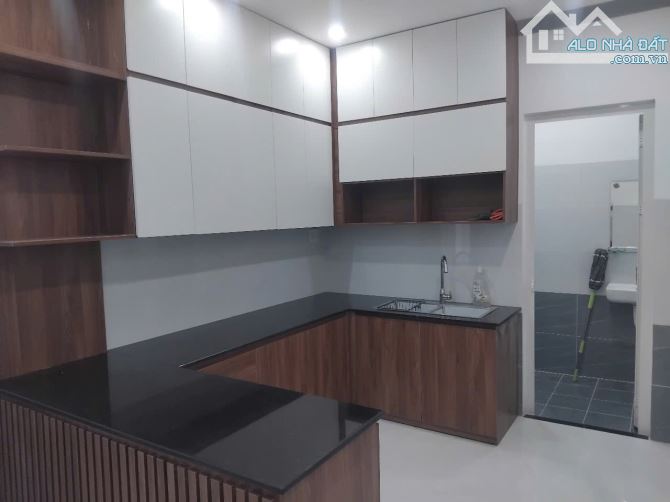 Bán nhà vườn Cần Giuộc Long An, đường Chùa Thiên Mụ, 1000m2, hẻm xe hơi, chỉ nhỉnh 4 tỷ - 2