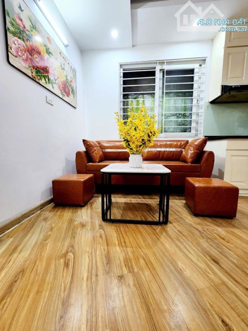 CĂN HỘ CHUNG CƯ MINI PHỐ SƠN TÂY DT52M,2 NGỦ, MỚI ĐẸP Ở LUÔN GIÁ 2.39 TỶ