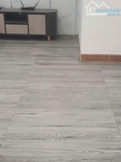 Bán nhà ngõ 71 Tân Ấp, 50m2, 2 phòng ngủ, giá 1,28 tỷ