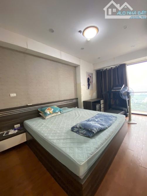 CHUNG CƯ CAO CẤP VP2 BÁN ĐẢO LINH ĐÀM 3PN-2WC- PHÒNG NÀO CŨNG SÁNG THOÁNG-VÀI BƯỚC RA HỒ