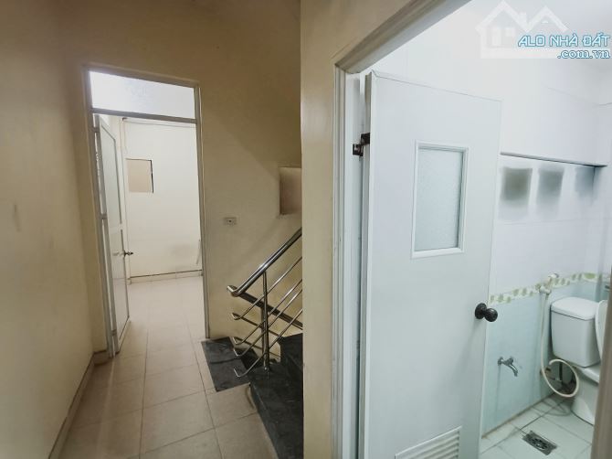 BÁN NHÀ RIÊNG PHỐ ĐỊNH CÔNG THƯỢNG - GIÁ RẺ NHẤT - GẦN ĐƯỜNG 2.5 BÁN NHÀ QUẬN HOÀNG MAI