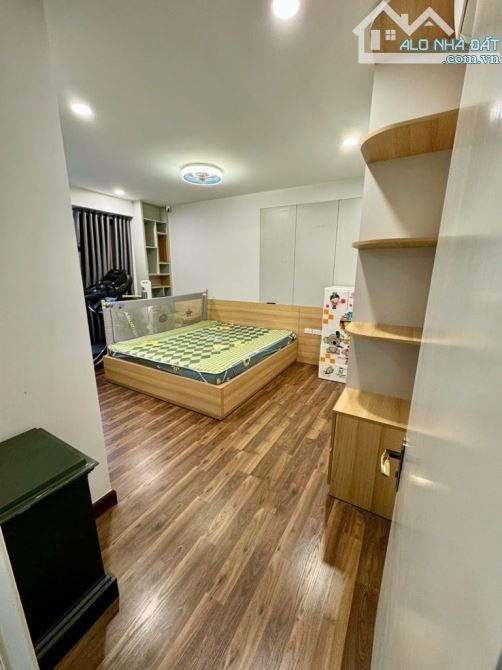 ÂU CƠ TRONG ĐÊ - NHÀ CỰC ĐẸP- DÂN XÂY- KHUNG CỘT CHẮC CHẮN - NHÀ ĐẸP NHƯ MỚI- NGÕ THÔNG-