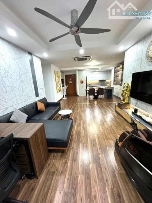 TRÍCH SÀI, HỒ TÂY - 3 BƯỚC RA MẶT HỒ 2 THOÁNG TRƯỚC SAU - NHÀ VIEW HỒ ĐẸP Ở LUÔN - BAY NH