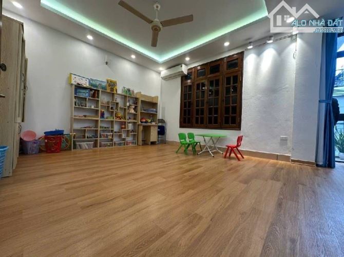 BÁN NHÀ - PHÂN LÔ - VÕNG THỊ - TÂY HỒ - 60.1/74 M - 5 TẦNG - MẶT TIỀN 6.2 M - 28.9 TỶ -