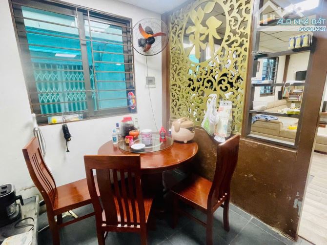 Bán Nhà Vũ Hữu Thanh Xuân, 56m, 2 tầng, lô góc, 3.3 tỷ