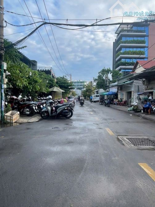 TIN XY CHDV ! Bn t ngay Dng Qung Hm Qun G Vp. 10,5m x 50m. CTXD  Cao. 45 T - 18219961