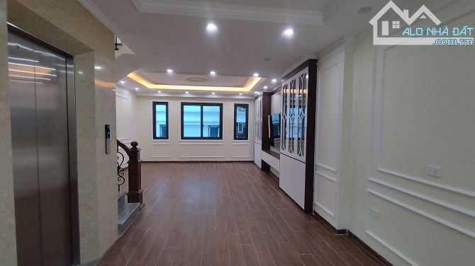 Nhà đẹp phố Mai Dịch , Trung tâm cầu giấy . Vị trí đẹp . Giá 18 tỷ . DT 46M