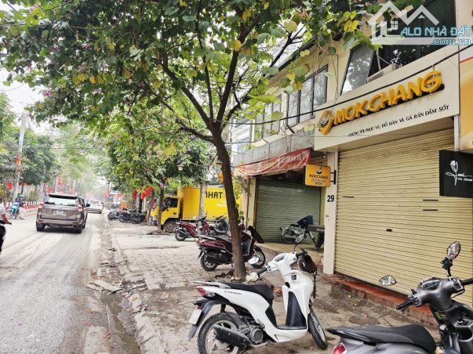 Đội Cấn – Ba Đình - Ô TÔ Tránh – 41 M2 – C4 – Mặ tiền 3.4 M – Giá 13.6 Tỷ.