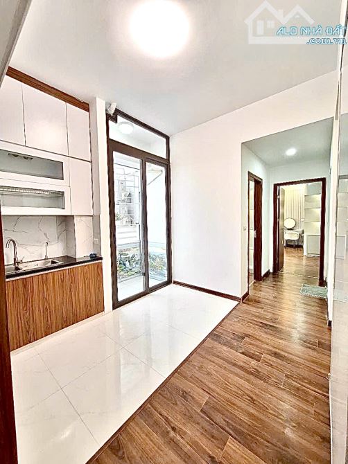 CỰC HIẾM !7TỶ X CC MỚI TINH,LÔ GÓC 90M2/3P.NGỦ/2VS-FULL NỘI THẤT NGAY NGÃ TƯ SỞ-THANH XUÂN