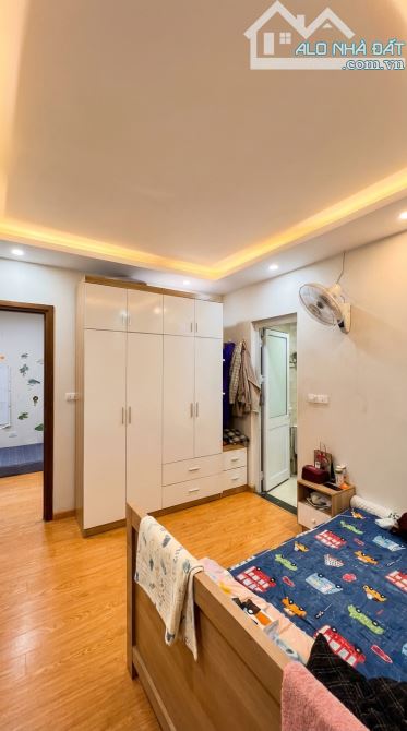 Chung cư Gelexia Riverside - 79m2, 2PN, View Hồ, 5.85 Tỷ - Giá Tốt Nhất Gelexia!