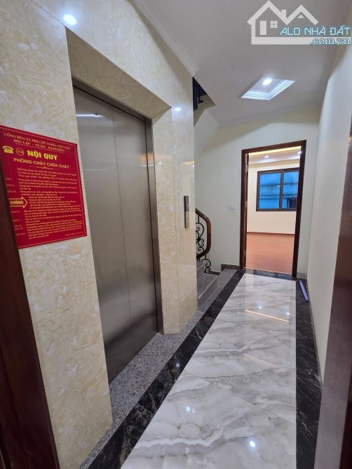 Nhà đẹp phố Mai Dịch , Trung tâm cầu giấy . Vị trí đẹp . Giá 18 tỷ . DT 46M