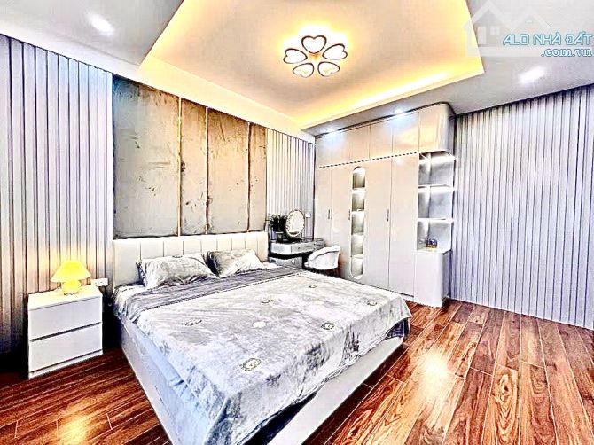 CỰC HIẾM !7TỶ X CC MỚI TINH,LÔ GÓC 90M2/3P.NGỦ/2VS-FULL NỘI THẤT NGAY NGÃ TƯ SỞ-THANH XUÂN