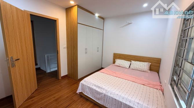 BÁN GẤP CĂN GÓC TẬP THỂ THỦ LỆ 2 – NGÕ 65 ĐÀO TẤN, BA ĐÌNH. 95M² – 3PN. 4,85 TỶ