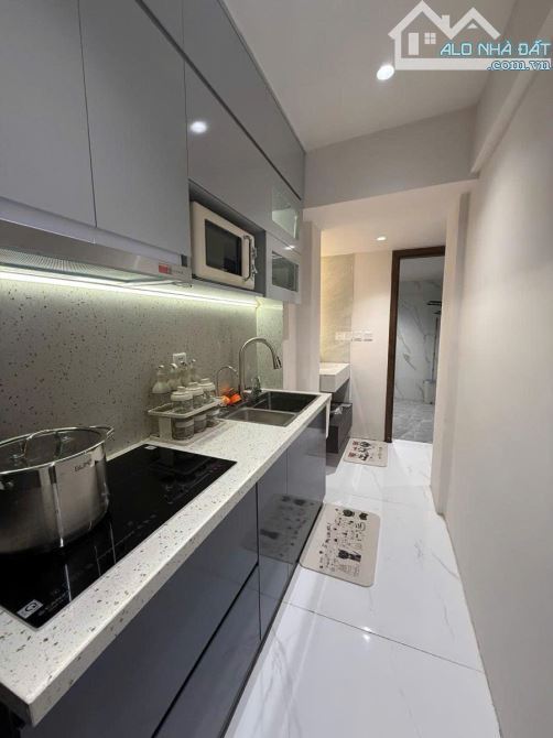 Hoa hậu! Chỉ 4,08 tỷ tập thể Chùa Láng, Đống Đa, 2 thoáng, sổ to 70m2 2PN nhà đẹp