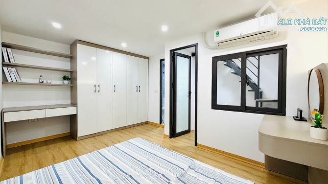 Bán tập thể Văn Chương - Đống Đa 27m x 4 tầng 3 ngủ 4.1 tỷ