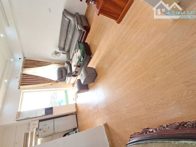 HIẾM! Chỉ 5.45 Tỷ sở hữu ngay căn Chung Cư 3Ngủ, 2 WC tại Khu ĐT Pháp Vân