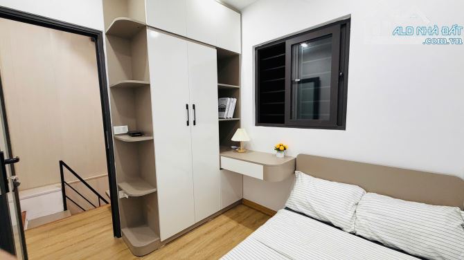 Bán tập thể Văn Chương - Đống Đa 27m x 4 tầng 3 ngủ 4.1 tỷ