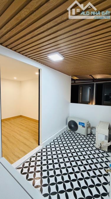 Bán tập thể Văn Chương - Đống Đa 27m x 4 tầng 3 ngủ 4.1 tỷ