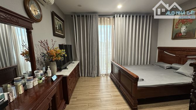 PHỐ LÊ THANH NGHỊ, PHÂN LÔ BÁCH KHOA 30m2 x 5 Tầng 8 tỷ