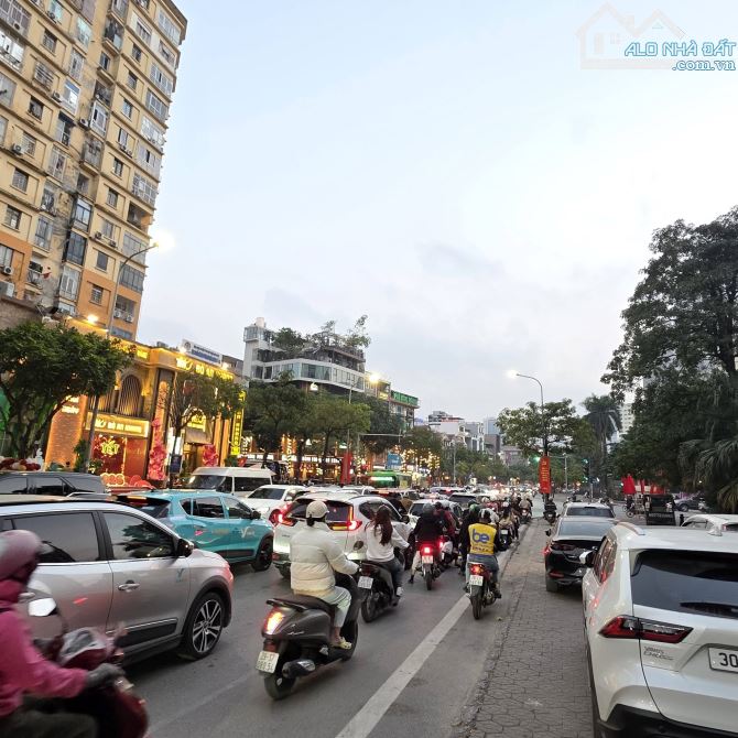 CHUNG CƯ VŨ PHẠM HÀM 94M2, TẦNG TRUNG, 2 NGỦ 2 WC, 8.5 TỶ