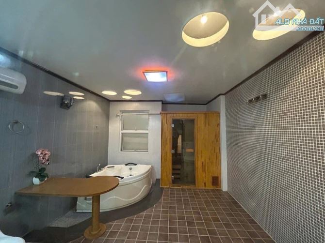 NHÀ NGÕ NÔNG GẦN PHỐ 18 TỶ 55m 5 TẦNG MT 4,2m GARA Ô TÔ KINH DOANH LẠC LONG QUÂN CẦU GIẤY