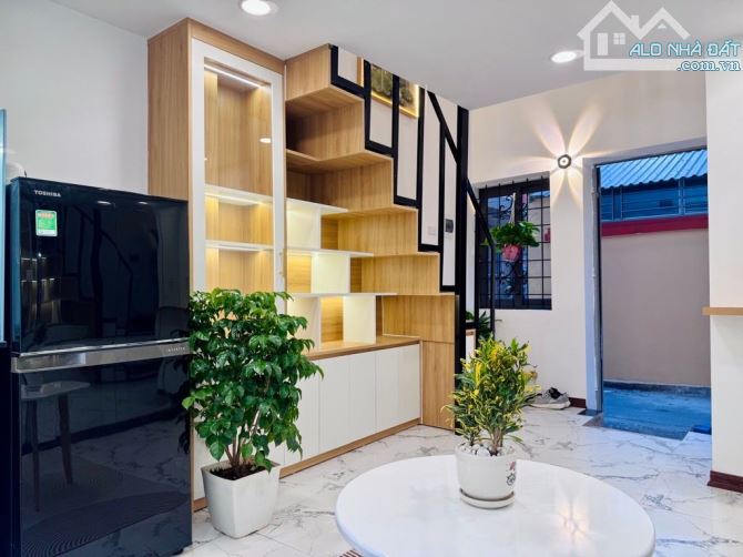 CHỈ DƯỚI 6 TỶ NHÀ ĐẸP LUNG LINH - NGÕ NÔNG THÔNG THOÁNG - AN NINH TỐT