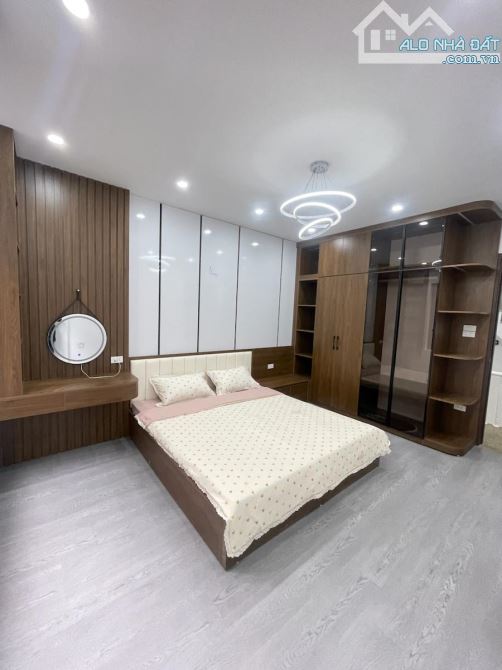 Nhà đẹp phố Trần Đại Nghĩa trung tâm Hai Bà Trưng 30/34 m x 5 tầng mặt tiền rộng, full đồ