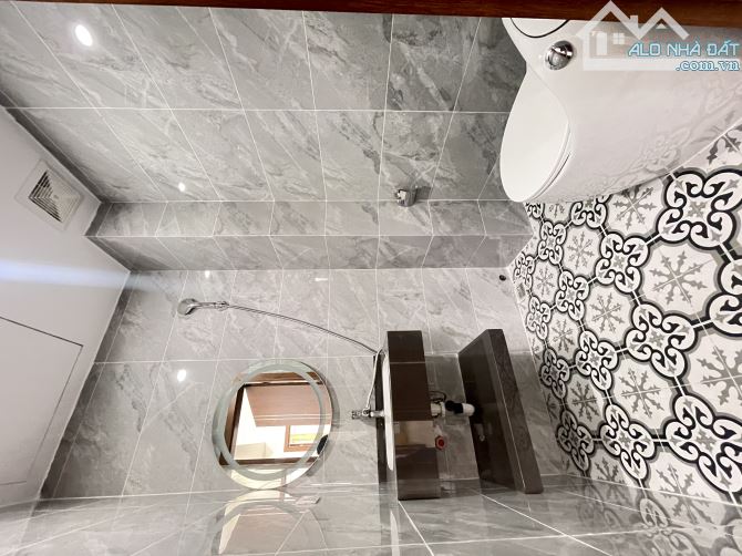 Bán Căn CC 3Ngủ 2 VS tại dự án 282 Lĩnh Nam 84 M chỉ 5.85Tỷ(TL)