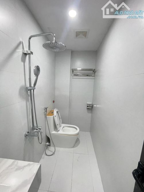 Nhà đẹp phố Trần Đại Nghĩa trung tâm Hai Bà Trưng 30/34 m x 5 tầng mặt tiền rộng, full đồ