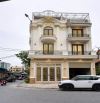Nhà 4 tầng mặt đường Nguyễn Văn Linh - xây mới tinh - gần AEON - giá 7.5 tỉ