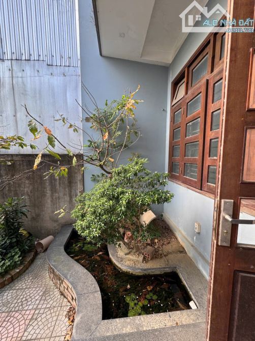 NHÀ 3 TẦNG MẶT TIỀN KINH DOANH PHẠM VĂN ĐỒNG - NHÀ KIÊN CỐ - KHÔNG NỘI THẤT - TP HUẾ - 2