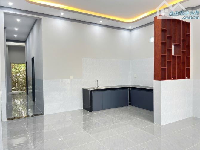 Nhà mới nhánh khu cháo dơi sát bên nhà trọ Trí Bảo - 2