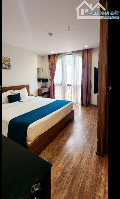 BÁN TÒA BUILDING PHÂN LÔ – CẦU GIẤY – 120M² – 8 TẦNG + HẦM – HƠN 80 TỶ