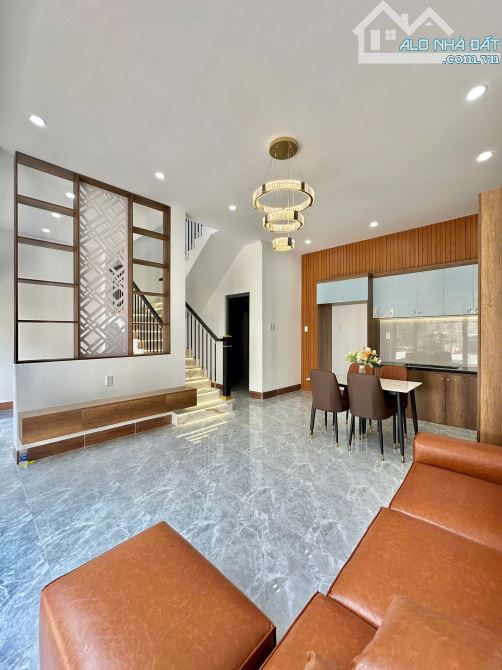 BÁN NHÀ MỚI TRUNG TÂM RẠCH GIÁ TẶNG LUÔN NỘI THẤT SANG - 4