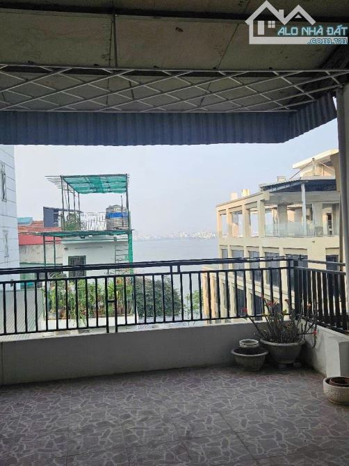 Bán Nhà 2 mặt phố, kinh doanh, oto tránh vỉa hè, 38m2, 6 tầng, mặt tiền 4,4m , view Hồ Tây