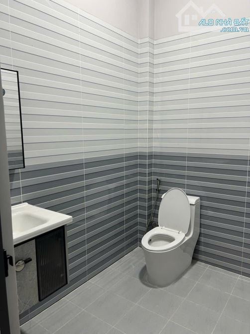 Nhà mới nhánh khu cháo dơi sát bên nhà trọ Trí Bảo - 4